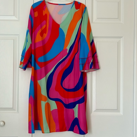 Never worn dress - Picture 5 of 8